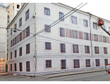 Фото 3 - монтаж фальшфасада для закрытия неопрятного вида здания.