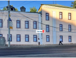 Недорогой фальшфасад на здание с антивандальной защитой от порезов и надписей, 2-ой Кожевнический пер. 2, фото №2